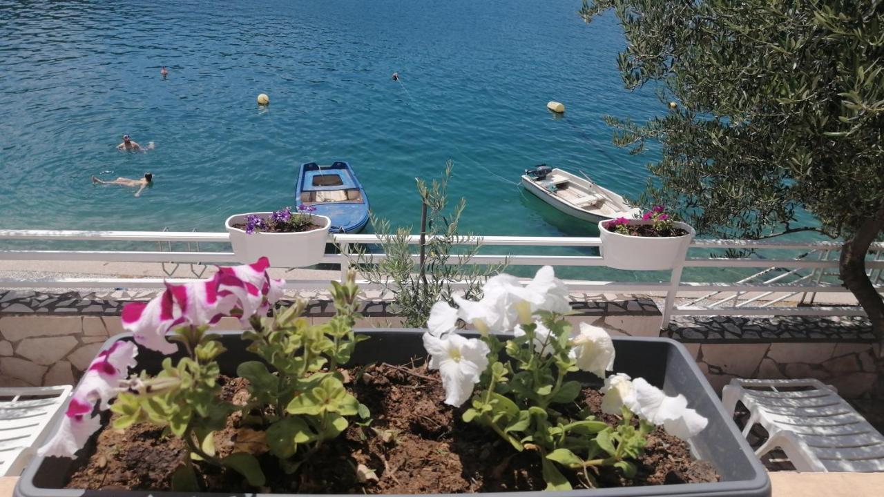 Apartmani Villa Anita Неум Екстериор снимка