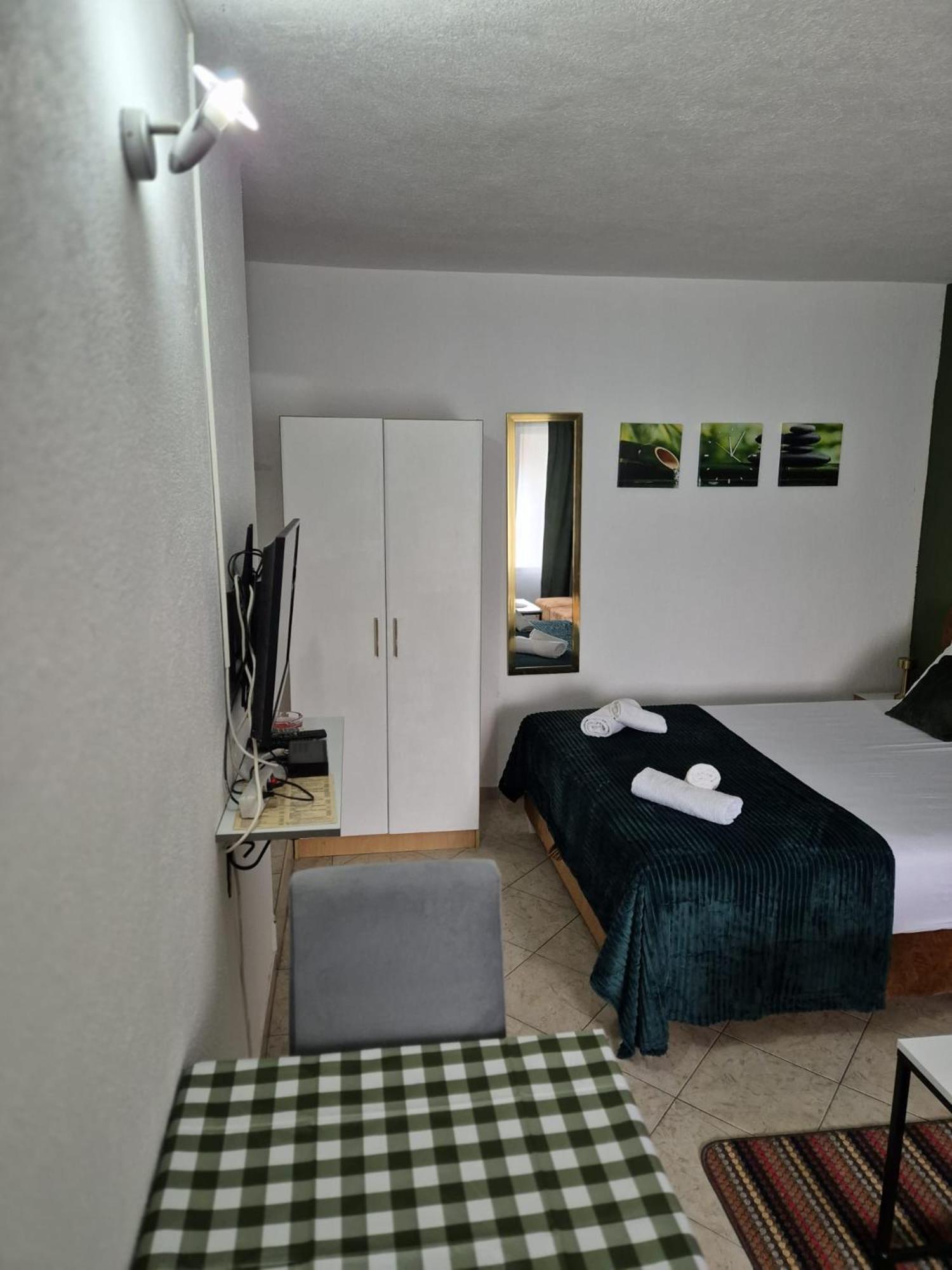 Apartmani Villa Anita Неум Екстериор снимка