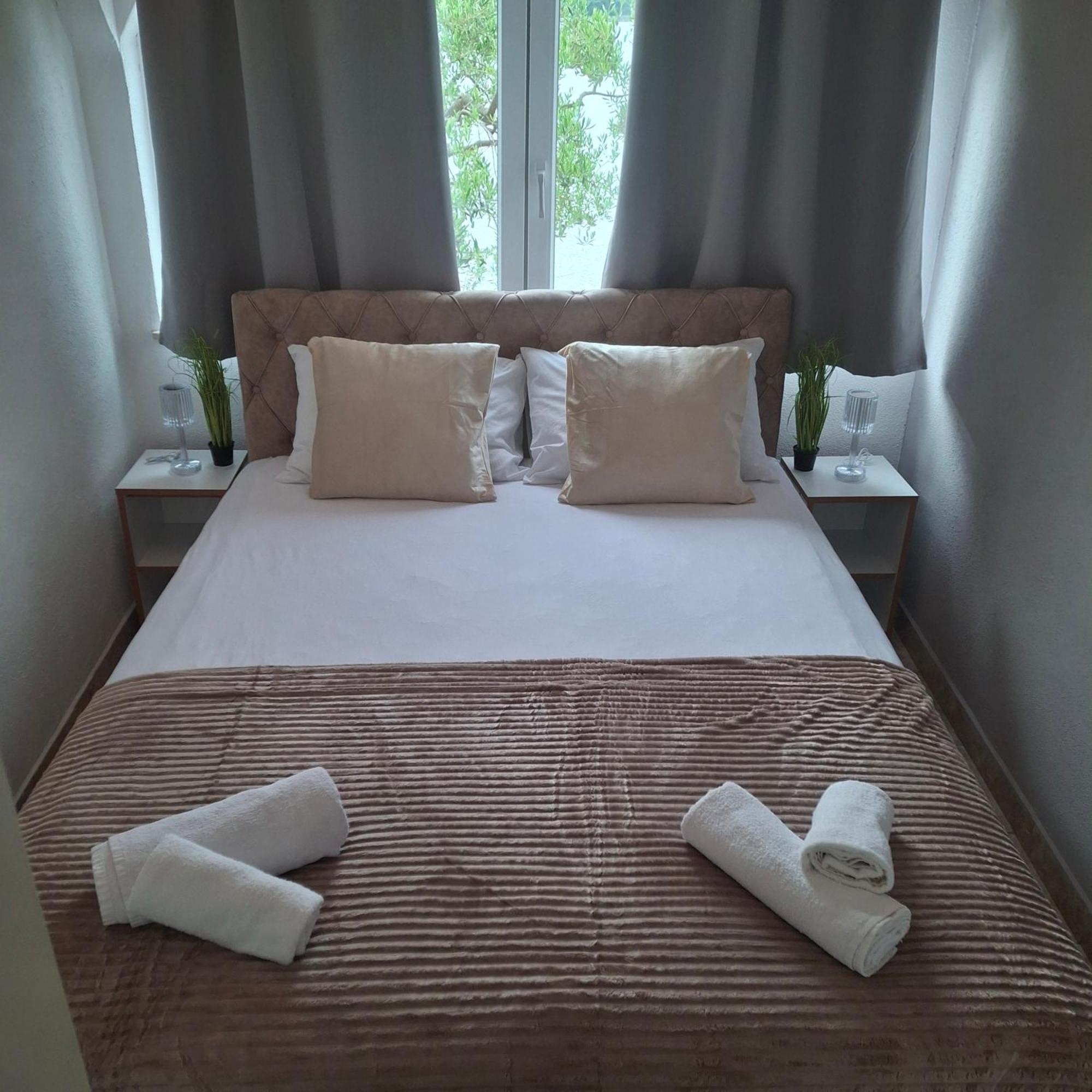 Apartmani Villa Anita Неум Екстериор снимка